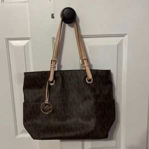 michael kors tote
